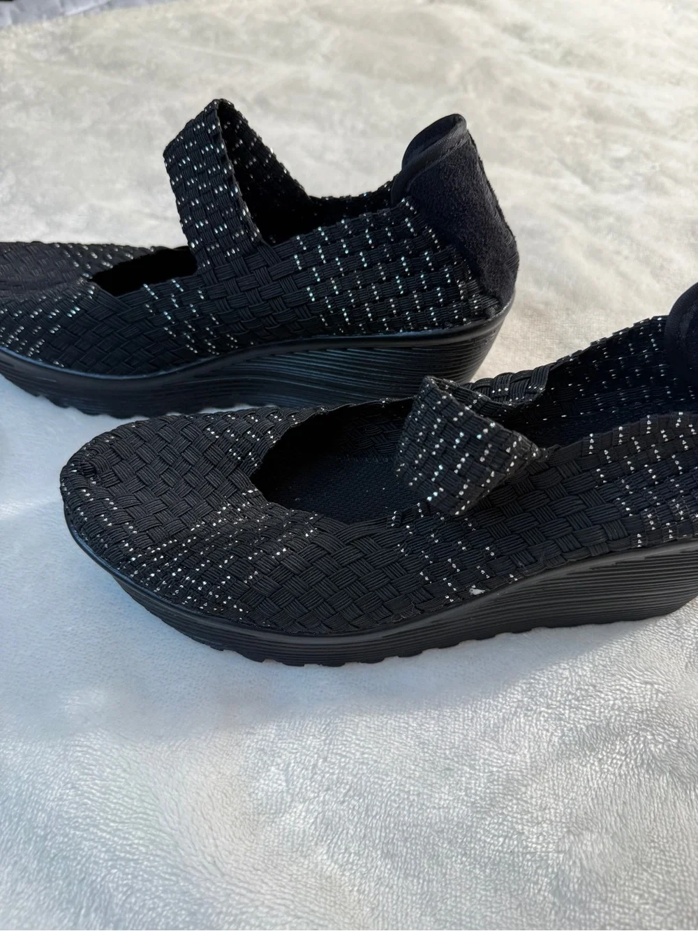 White Mountain Woven Wedge Mary Janes Black Silver Metallic Size 11